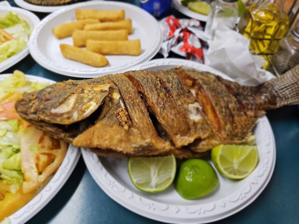 Pargo Rojo Entero Frito
